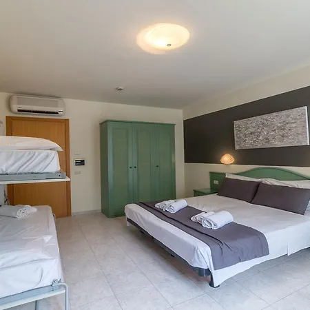 Hotell Airone (adults Only)